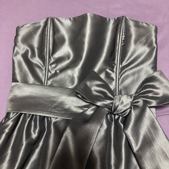 Graduation / Special Occassion Dress - Picture 2 of 4